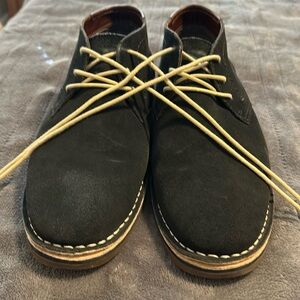 Kenneth Cole blue suede derby’s Desert Wind 10.5 M